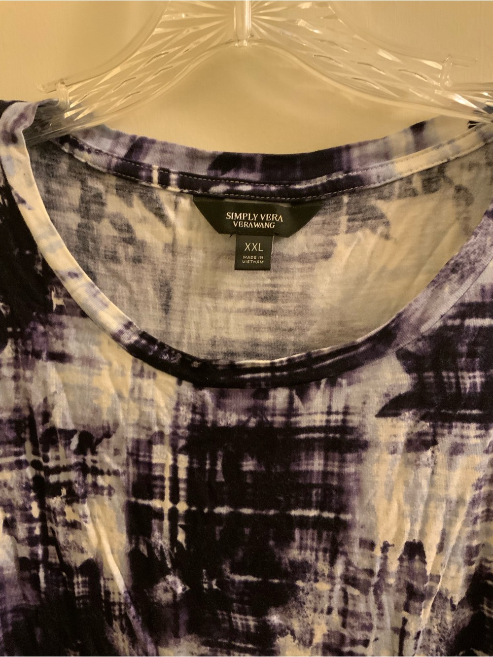Simply Vera Vera Wang Dark Blue and White Short Sleeve Tie-Dye Top - Picture 2 of 5